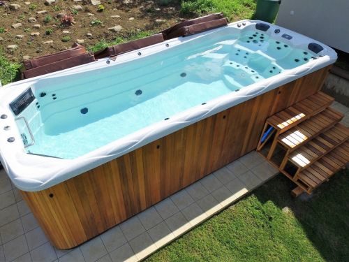 Swim Spa - vířivý bazén Teplice