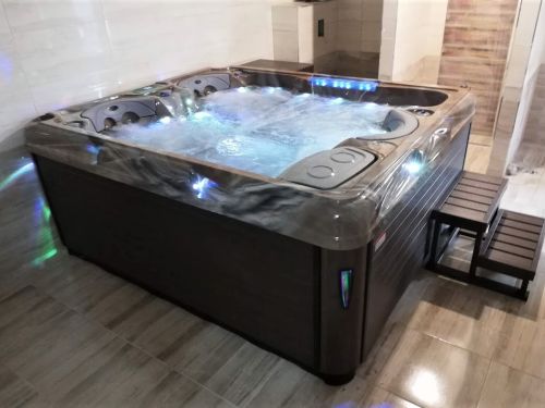 Vnitřní vířivka ALCORA   Rokycany